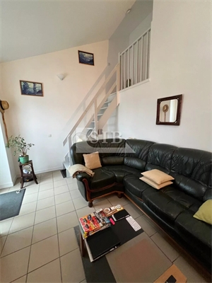 appartement à la vente -   91290  ARPAJON, surface 77,8 m2 vente appartement - APR673482